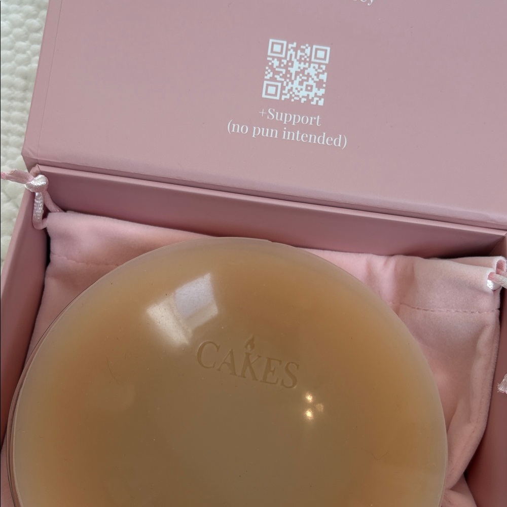 Cakes Body Pink Intimates Box - Picture 3 of 4